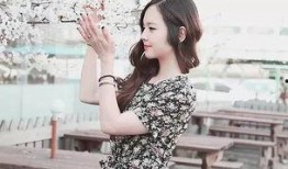 女人四十在线观看,岁月如歌，绽放人生精彩