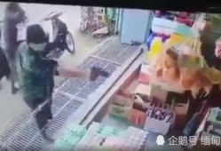 天津楼道爆料事件视频,邻里纠纷引热议